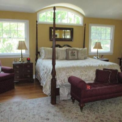 Thomasville Bedroom Suite  