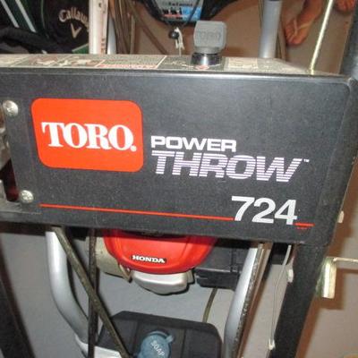 Toro Power Throw 724 Snowblower 
