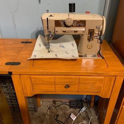 vintage singer sewing machine 