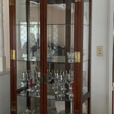 asian style display cabinet