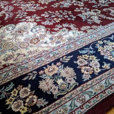 All wool hand tied Persian rug approx 10 x 12