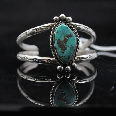 American Indian Made Bracelet with Turquoise