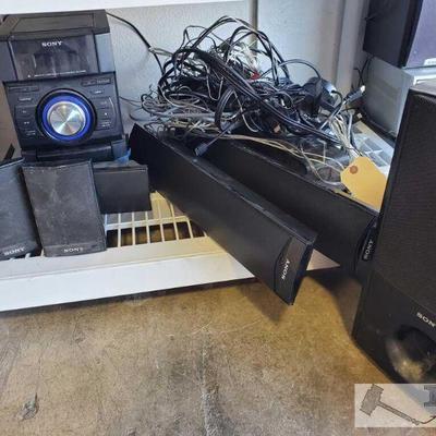 1052	

Sony Component System with Speakers and More
Sony Component System with Speakers and More