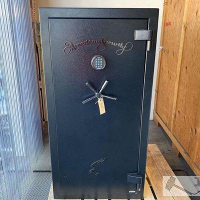 American Security Safe
American Security Safe With Combo Approx. 4’11” x 2’6” x 2’2”