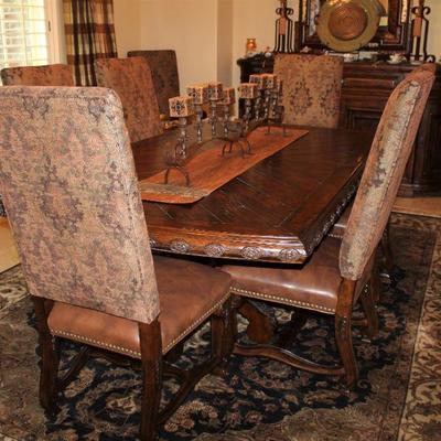 Century Marisol Table Includes 8 Chairs and (2) 22" leaves