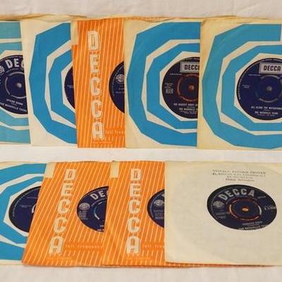 1202	LOT OF NINE BRITISH NASHVILLE TEENS 45S ALL BUT ONE ARE IN ORIGINAL SLEEVES 
