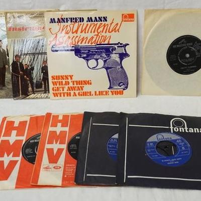 1180	LOT OF FIVE BRITISH MANFRED MANN 45S & THREE E.PS; INSTRUMENTAL ASSASSINATION, INSTRUMENTAL ASYLUM & THE ONE IN THE MIDDLE. ALL BUT...