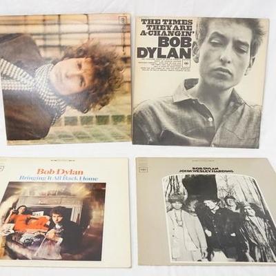 1040	LOT OF FOUR BOB DYLAN STEREO ALBUMS ALL ARE ON COLUMBIA RECORD LABEL; BLONDE ON BLONDE (GATE FOLD, DOUBLE LP) THE TIMES THEY ARE...