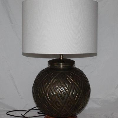 Vintage Ball Base Embossed Table Lamp (28