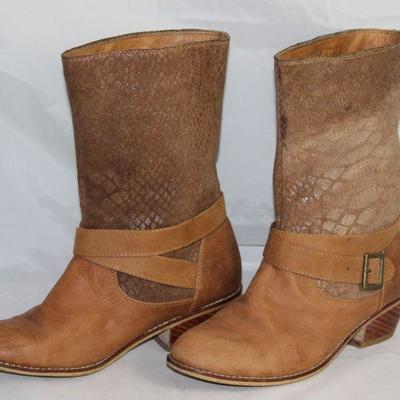 Verde Lizard Colombian Shortie Leather Boots