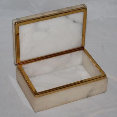 Vintage Alabaster Trinket Box (Italy) 6" L x 4" W x 2 1/2" H