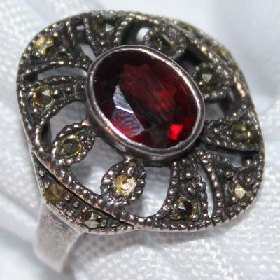 Sterling Garnet and Marcasite Ring