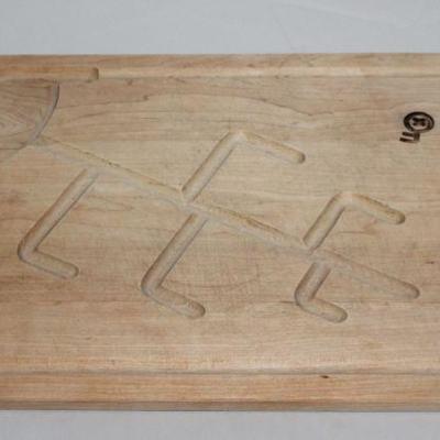 Wood Meat Carving Tray with Polished Longhorn Ha des