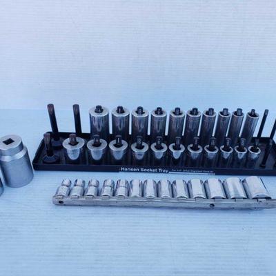 3042	

Craftsman 1/2 Inch Sockets With Trays, And OEM Tools 33mm,35mm
Craftsman 1/2 Inch Sockets With Trays, And OEM Tools 33mm,35mm