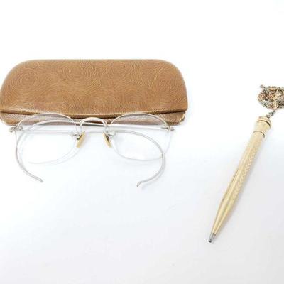 690	

Vintage Eye Glasses And Vintage Gold Plated Lead Pencil
Vintage Eye Glasses And Vintage Gold Plated Lead Pencil