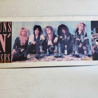 3000	

Guns N' Roses Poster
Made Of Pressboard Measures Approx: 39