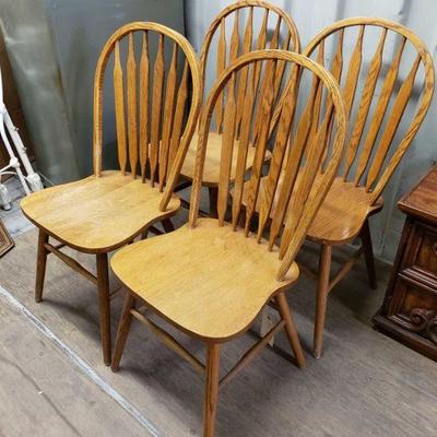 8750	

4 Wooden Dinning Room Chairs
Measures Approx: 37