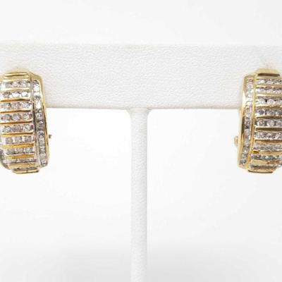 625	

10k Gold Earrings With Diamonds, 8g
Weighs Approx 8g
