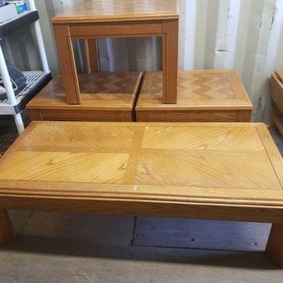 44602	

Wooden Coffee Table And 3 End Tables
Coffee Table Measures Approx: 55