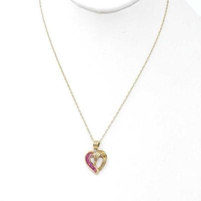 628	

10k Gold Necklace With Ruby And Diamond, 2.4g
Weighs Approx 2.4g
#12