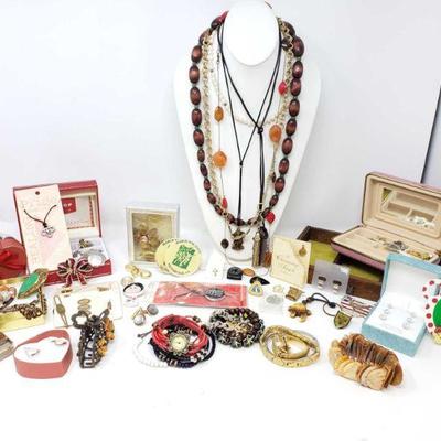 765	

Costume Jewelry Pins, Bracelets, Necklaces, Earrings, Cufflinks, And More
Costume Jewelry Pins, Bracelets, Necklaces, Earrings,...
