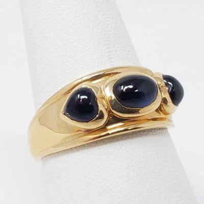556	
14k Gold Ring With Black Stones, 5.3g
Weighs Approx 5.3g Size 8.5