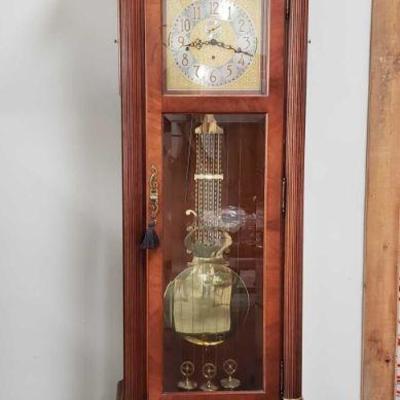 1204	

Howard Miller Triple Chime Grandfather Clock
Model Number- 610-295 Measures Approx- 25