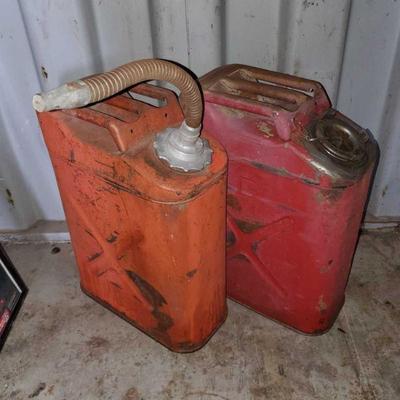 11068	

Vintage Gas Cans, Safeway Air Filter, Fire Extinguisher, and More!
Vintage Gas Cans, Safeway Air Filter, Fire Extinguisher, and...