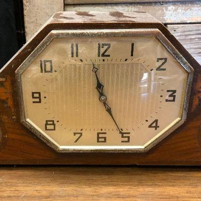 https://www.ebay.com/itm/124302645592	LX2096 Art Deco Mantel Clock ASIS - Not Tested	Auction Start after 08/19/2020 6 PM
