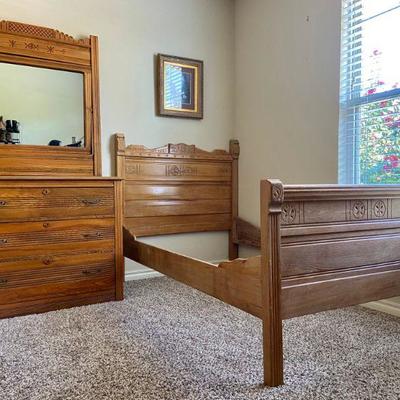 ~ Antique oak Eastlake bedroom suite (dresser with mirror + twin bed frame) - $425