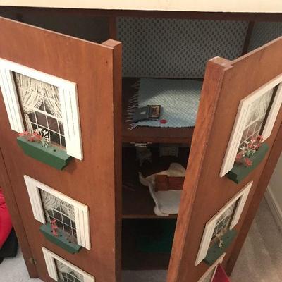 Homemade 1960s Doll House