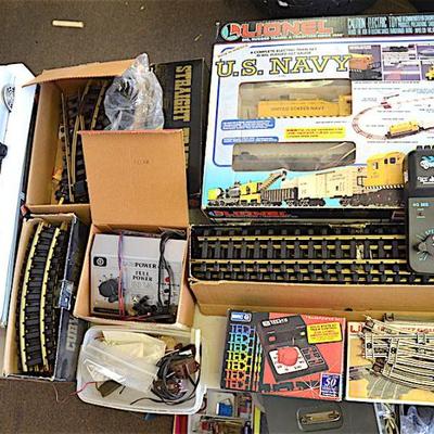 Garden trains and rails - G-gauge – locomotives, rails/tracks - Navy train set (G gauge) and Lionel set “O†gauge.