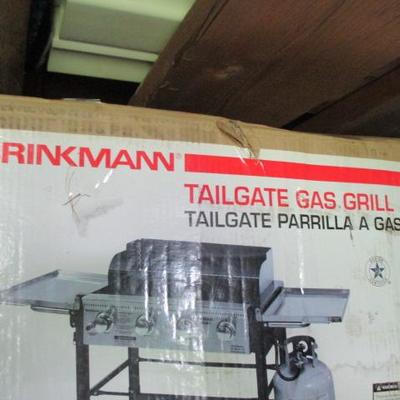 New In Box Brickmann Tailgate Gas Grill 