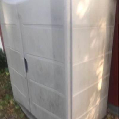 Large Outdoor Storage Rubbermaid