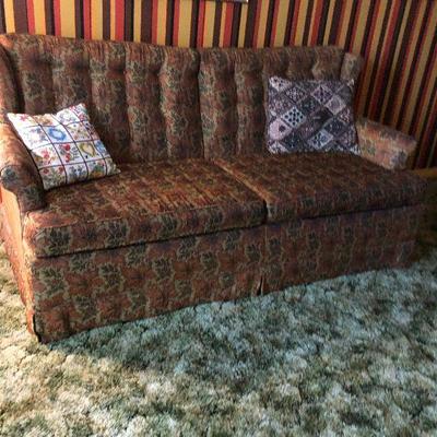 https://www.ebay.com/itm/114364131920	LX0020: Straight Back Floral Upholstered Sofa Local Pickup	Buy-It-Now	 $95.00 
