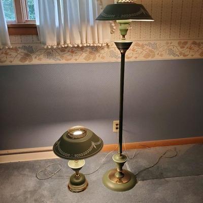 Pair of Metal Lamps, Green with White Motif