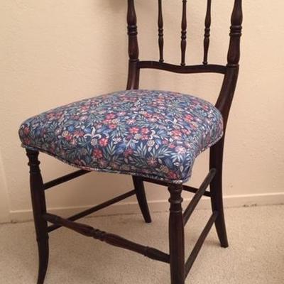 Upholstered Boudoir Chair