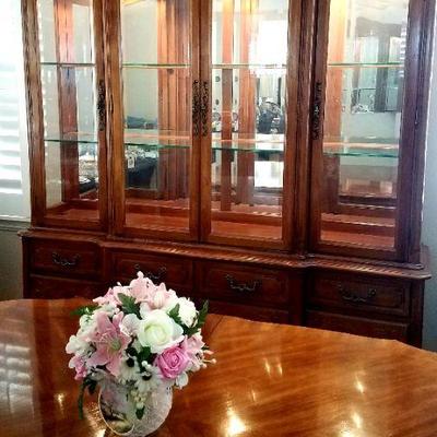 Bernhardt China Cabinet, Bernhardt Dining table