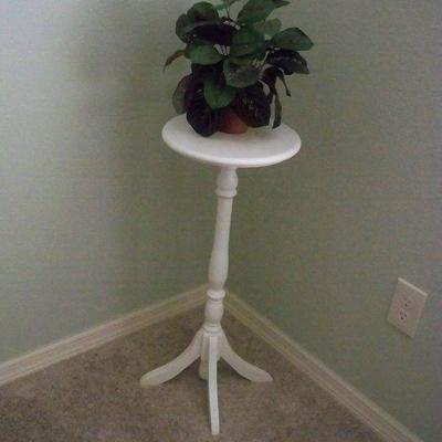 Painted White Wood Plant Stand