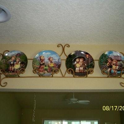 4 - Hummel decorative Plates ; Plate Rack
