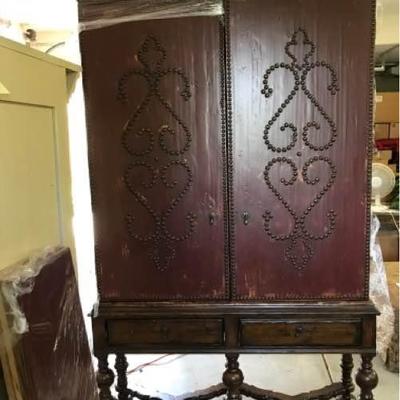 Cherry Colored Stained Hutch