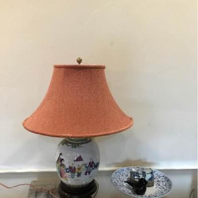 Asian Inspired Lamp & Collectibles