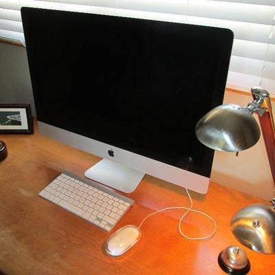 Apple iMac computer 29