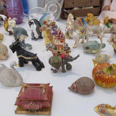 Lot's of fun small decor items including REAL Russian nesting dolls, Swavorski gold, and enamel trinket holders, Repo toys from the...