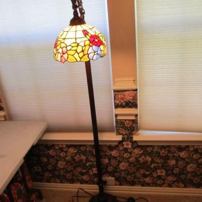 Tiffany style stained glass lamp. 