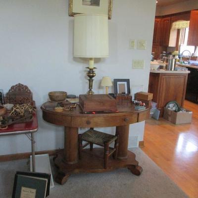 Oval table, stool & woodenware