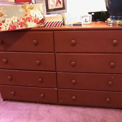Chest of drawers $45
52 X 14 X 32