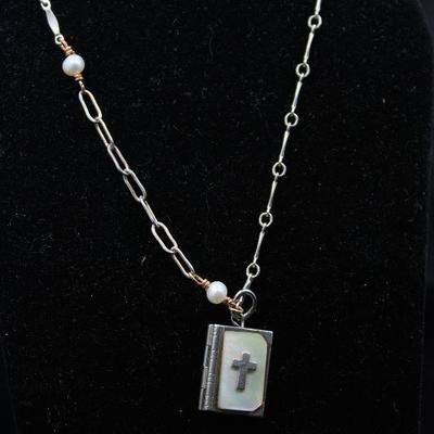 Pearls and Locket with the Lord's Prayer