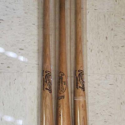 #600 â€¢ 3 Autographed Baseball Bats signed by Garrett Anderson, Others are unknown.