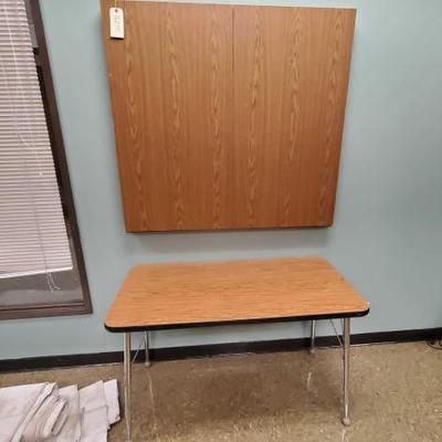 #16200 â€¢ White Board and Table

